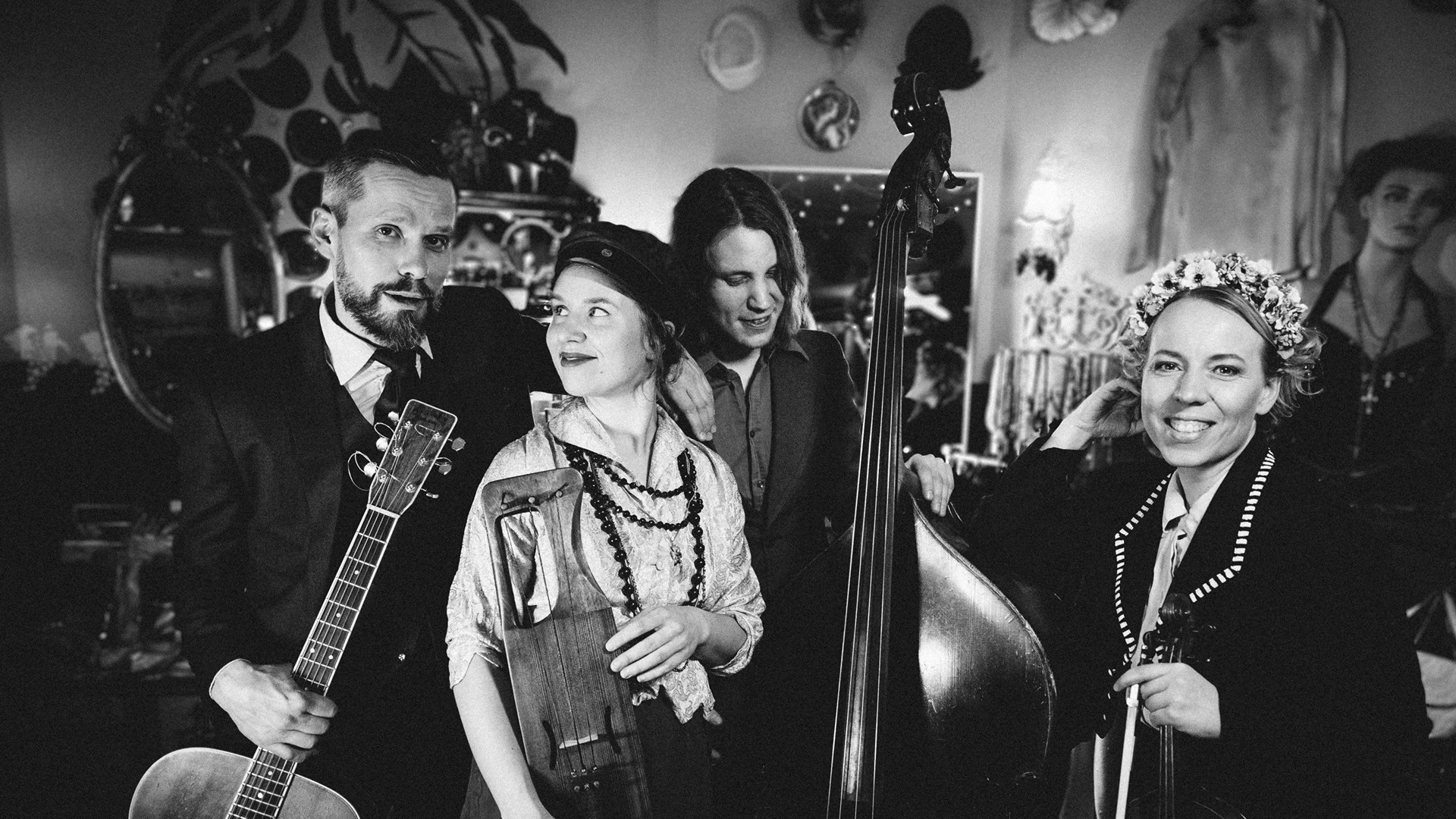 Kohtaamisia-klubi - Bergå Folk Project: Ludwig