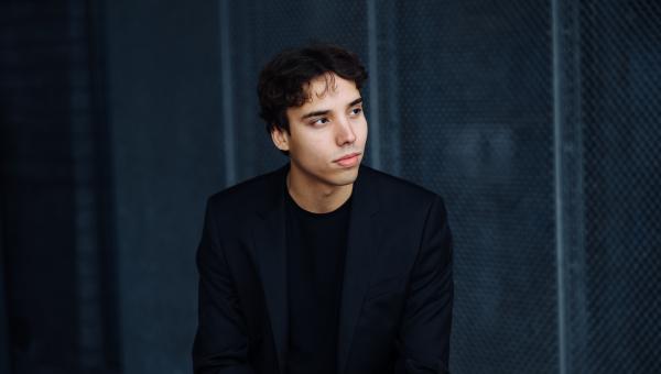 Anton Mejias_c_Jiyang Chen